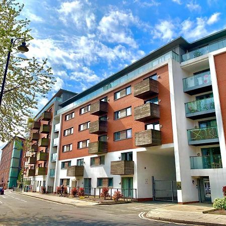 Insta-Style Penthouse With Balcony Or 2B Apartment With Balcony Birmingham City Centre Экстерьер фото
