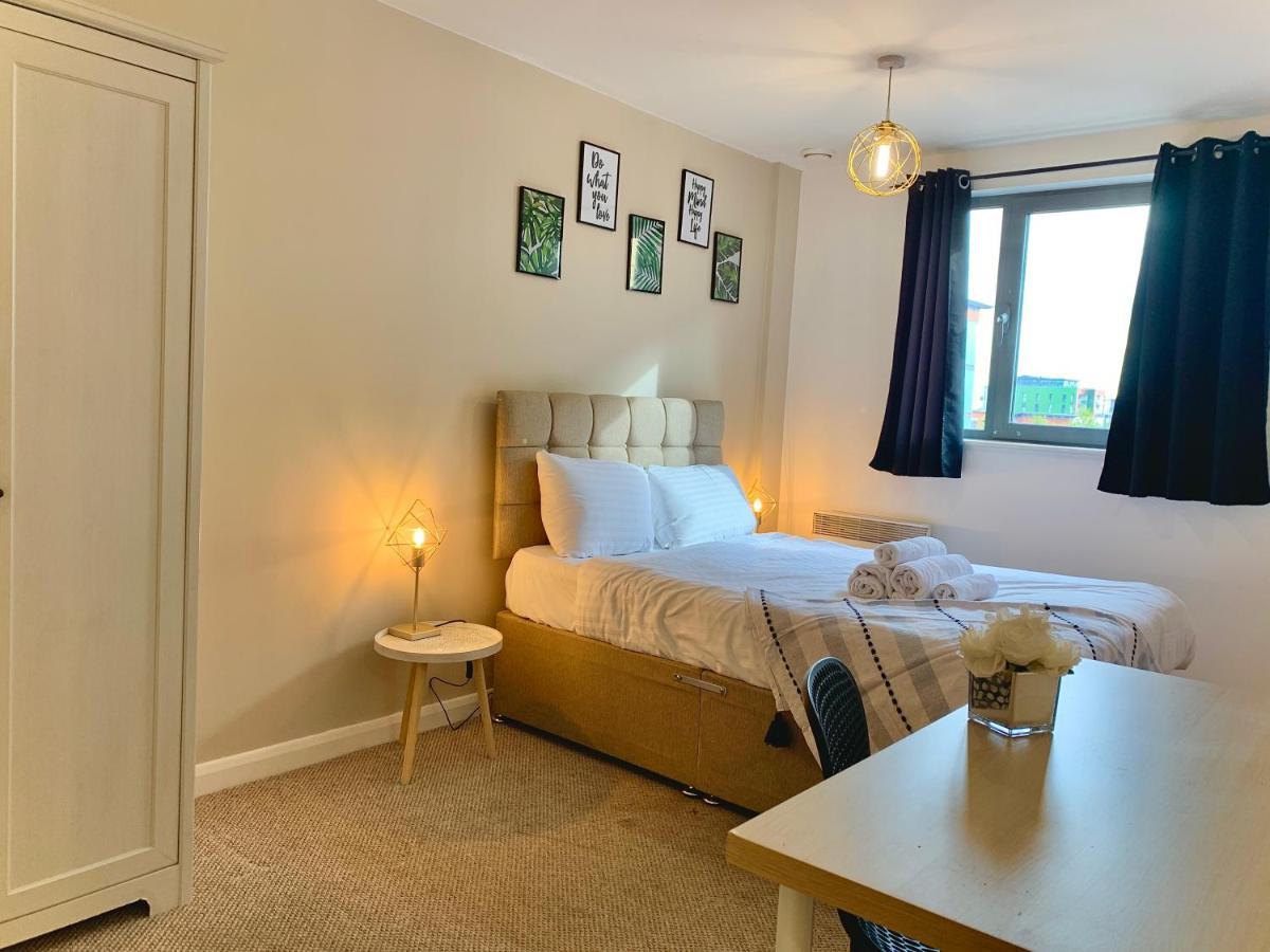 Insta-Style Penthouse With Balcony Or 2B Apartment With Balcony Birmingham City Centre Экстерьер фото
